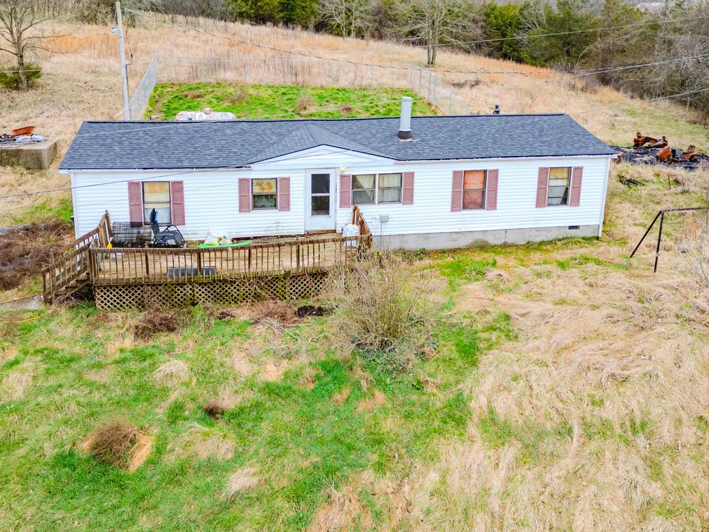 1636 Josephine Road, Stamping Ground, KY 40379