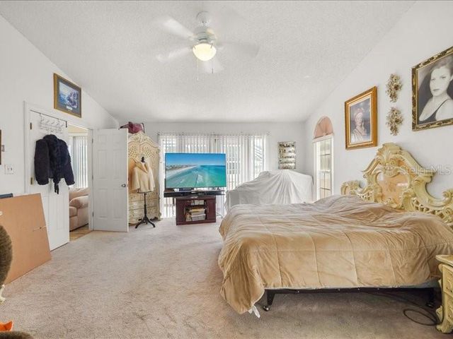 2325 N ROCHELLE AVENUE, Kissimmee, FL 34746