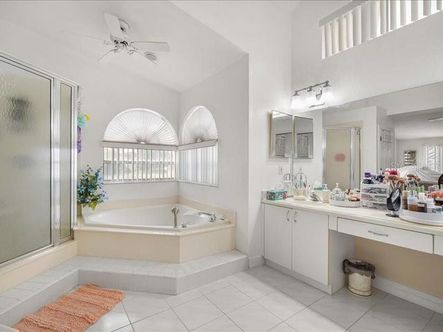 2325 N ROCHELLE AVENUE, Kissimmee, FL 34746
