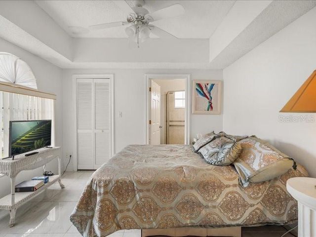 2325 N ROCHELLE AVENUE, Kissimmee, FL 34746