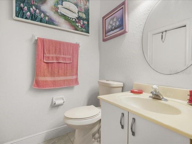 2325 N ROCHELLE AVENUE, Kissimmee, FL 34746