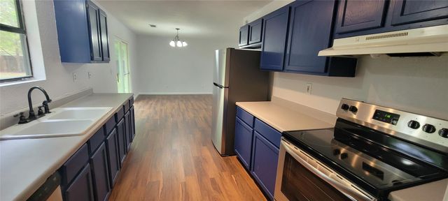 386 Lamaloa LN, Bastrop, TX 78602