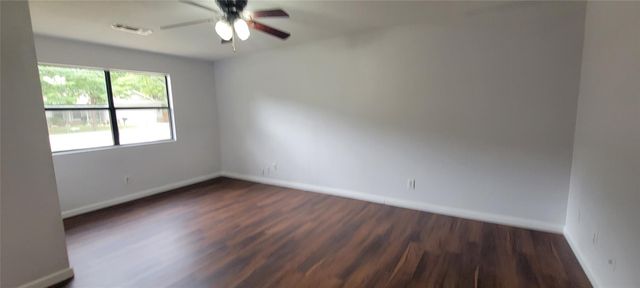 386 Lamaloa LN, Bastrop, TX 78602