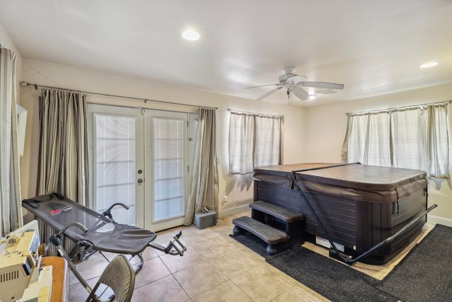 3308 Meadow Oak Drive, Cottonwood, CA 96022