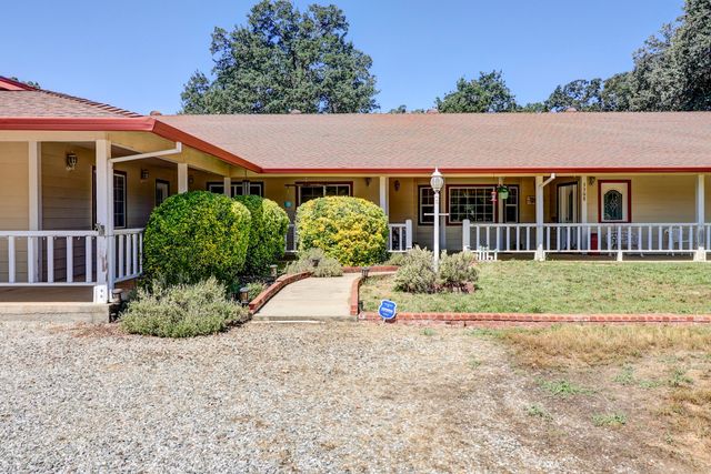 3308 Meadow Oak Drive, Cottonwood, CA 96022