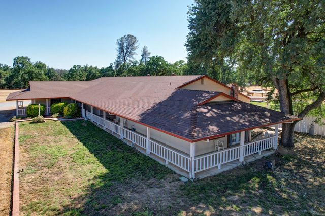 3308 Meadow Oak Drive, Cottonwood, CA 96022