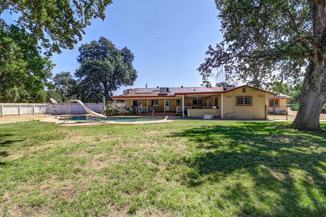 3308 Meadow Oak Drive, Cottonwood, CA 96022