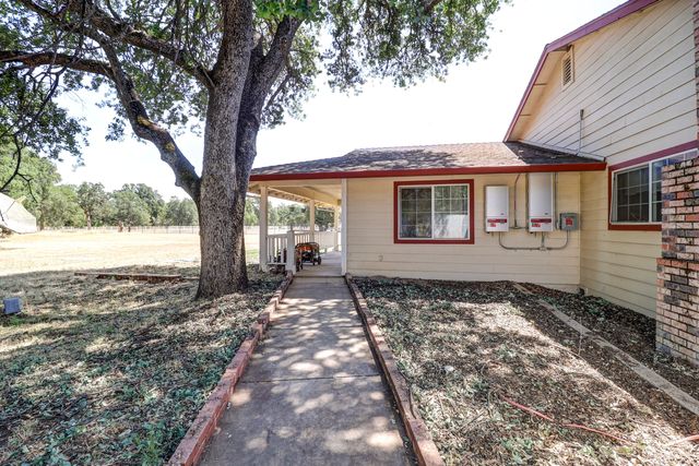 3308 Meadow Oak Drive, Cottonwood, CA 96022