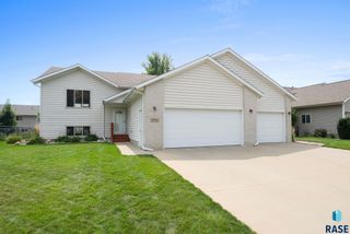 7721 W Raegan St, Sioux Falls, SD 57106