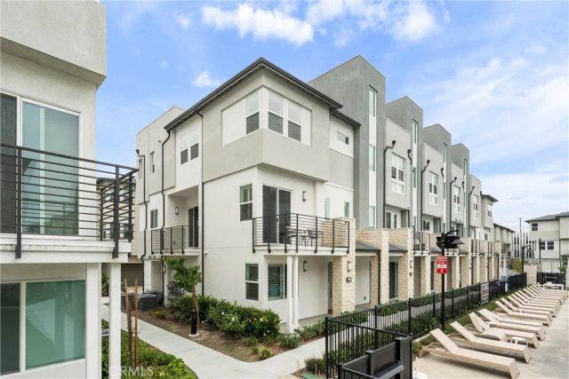 1323 W Cara Drive, Anaheim, CA 92805
