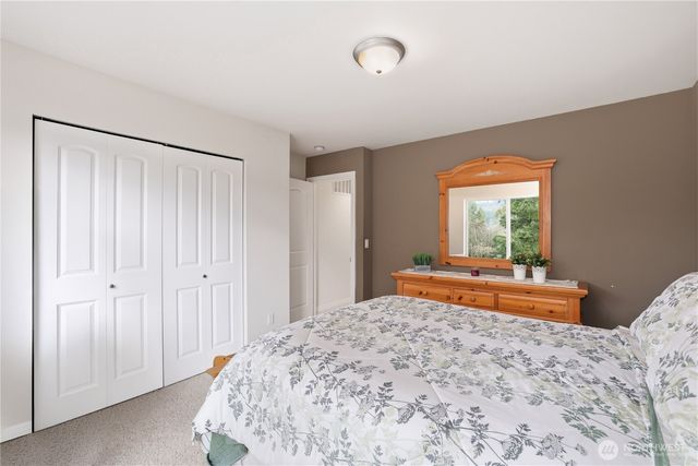 655 Joy Street, Eatonville, WA 98328