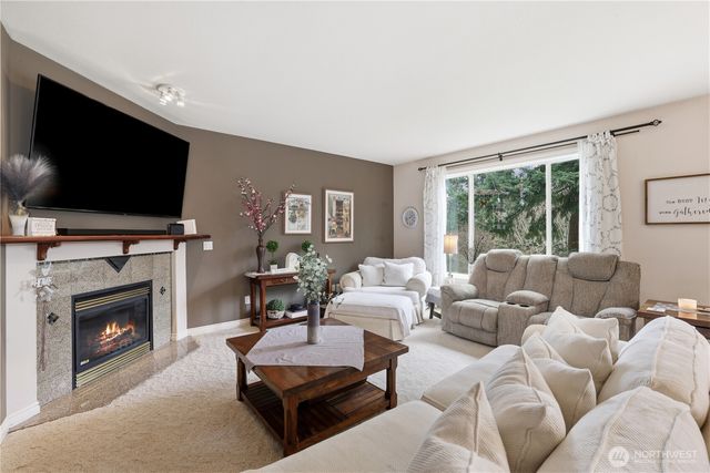 655 Joy Street, Eatonville, WA 98328