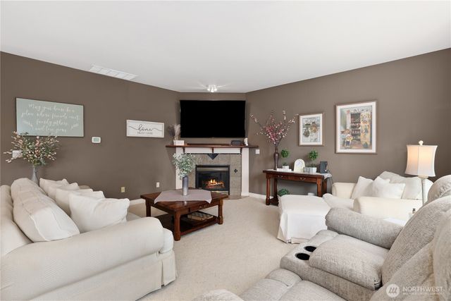 655 Joy Street, Eatonville, WA 98328