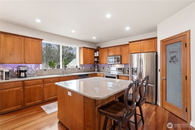 655 Joy Street, Eatonville, WA 98328