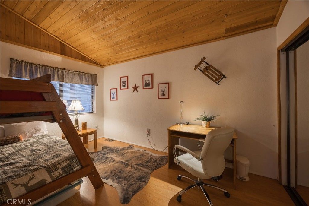 Image 26 of property listing at 42324 Paramount, Big Bear Lake, CA 92315