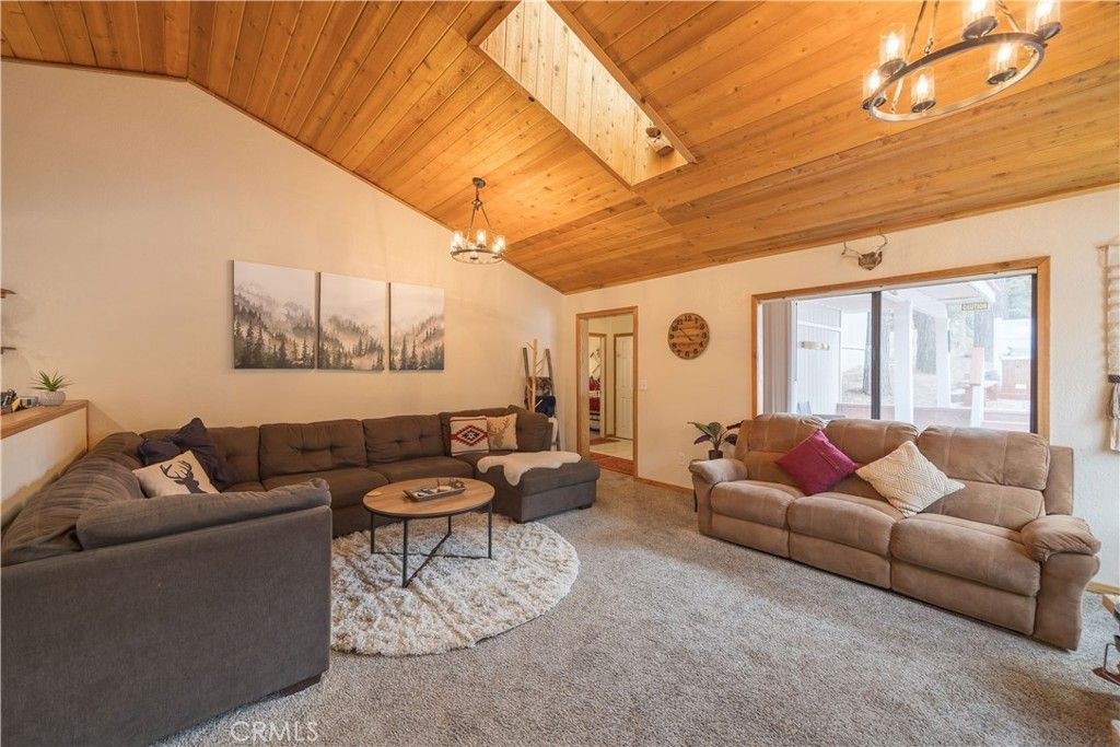 Image 7 of property listing at 42324 Paramount, Big Bear Lake, CA 92315