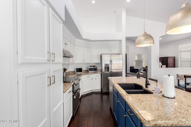 6531 W TETHER Trail, Phoenix, AZ 85083