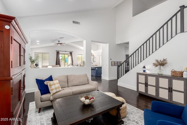 6531 W TETHER Trail, Phoenix, AZ 85083