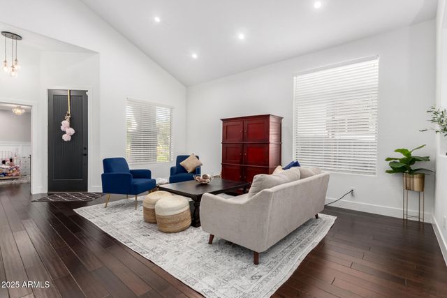 6531 W TETHER Trail, Phoenix, AZ 85083