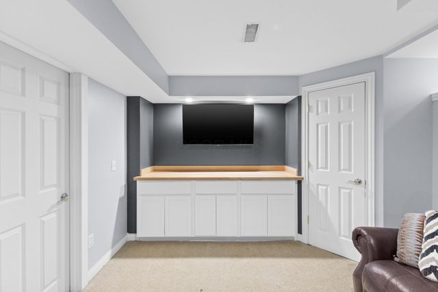 6113 El Camino Drive, Plain City, OH 43064