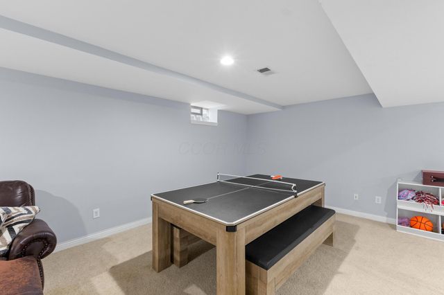 6113 El Camino Drive, Plain City, OH 43064