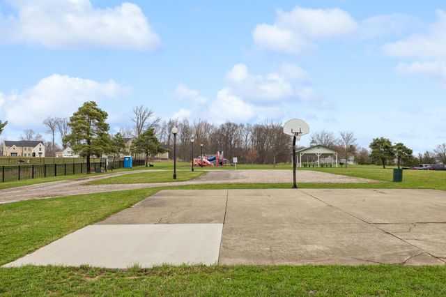 6113 El Camino Drive, Plain City, OH 43064