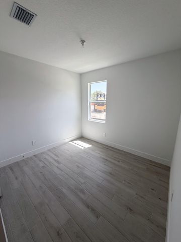 6650 SE Park Trace Drive, Stuart, FL 34997