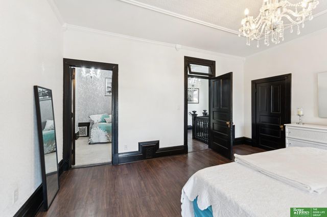 3017 Pacific Street, Omaha, NE 68105