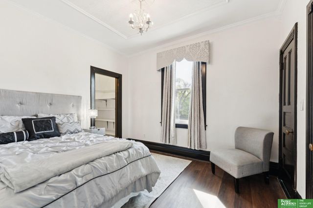 3017 Pacific Street, Omaha, NE 68105