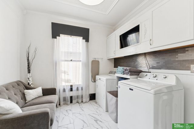 3017 Pacific Street, Omaha, NE 68105