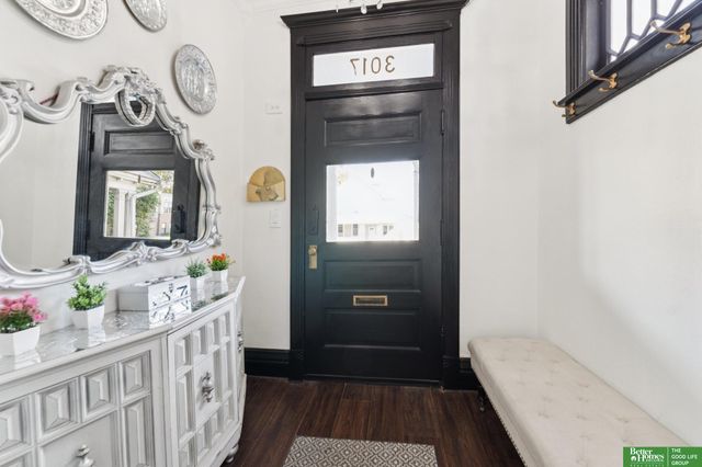 3017 Pacific Street, Omaha, NE 68105