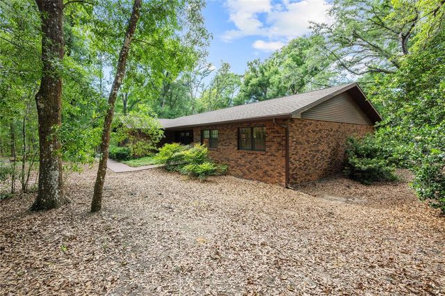 35935 LANA DRIVE, Dade City, FL 33523