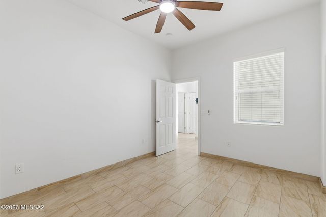 13691 E Pocketknife Drive, Vail, AZ 85641