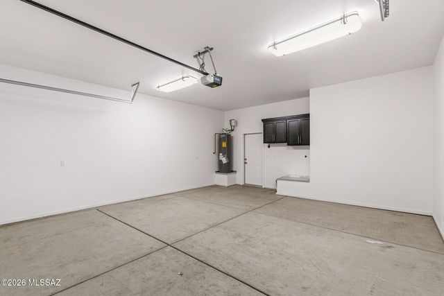 13691 E Pocketknife Drive, Vail, AZ 85641