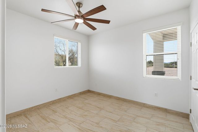 13691 E Pocketknife Drive, Vail, AZ 85641