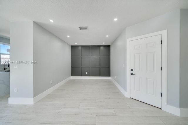 15335 SW 9th Way 15335, Miami, FL 33194