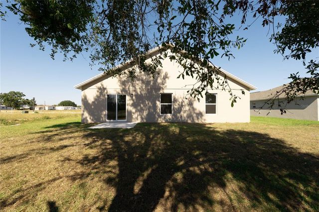 446 BRADY STREET, Frostproof, FL 33843