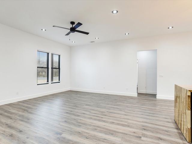 510 W Bells Boulevard, Bells, TX 75414