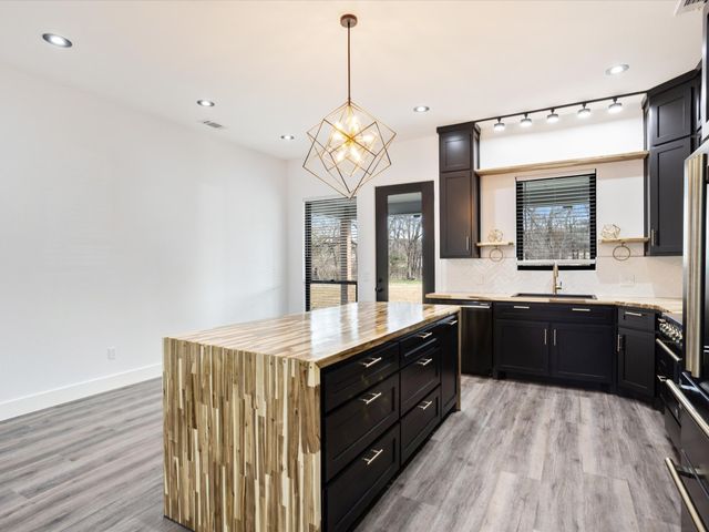 510 W Bells Boulevard, Bells, TX 75414