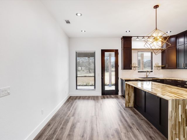 510 W Bells Boulevard, Bells, TX 75414