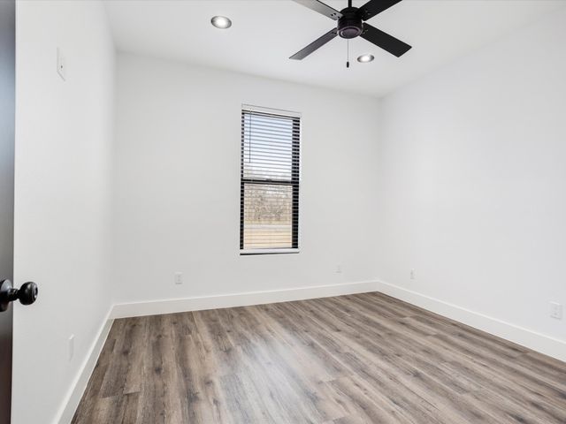 510 W Bells Boulevard, Bells, TX 75414