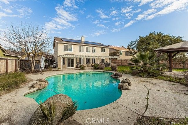 671 Cambria Lane, Lemoore, CA 93245