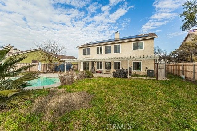 671 Cambria Lane, Lemoore, CA 93245