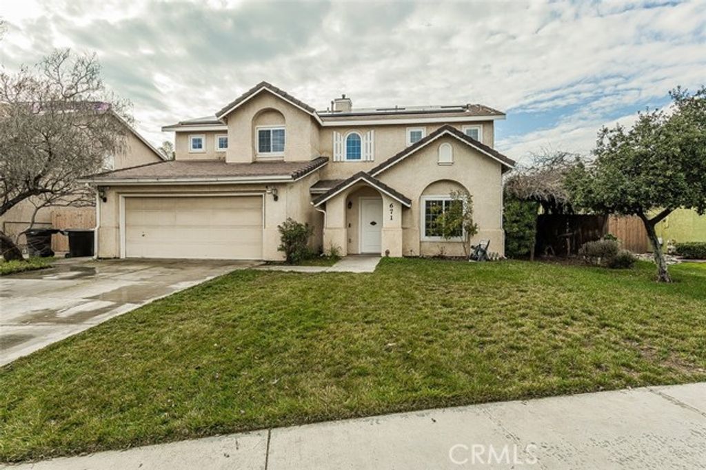 671 Cambria Lane, Lemoore, CA 93245