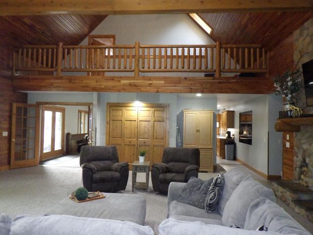 E7696 HORN ROAD, Marion, WI 54950