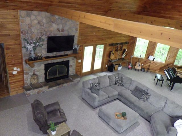 E7696 HORN ROAD, Marion, WI 54950