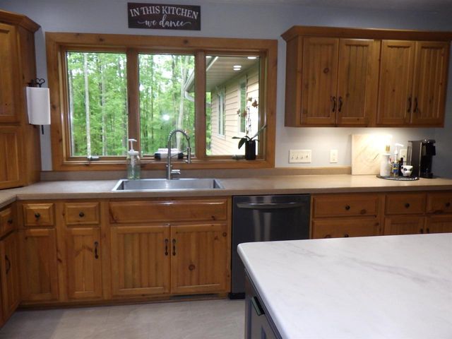 E7696 HORN ROAD, Marion, WI 54950