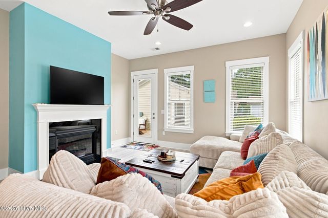 9145 Village Lake Drive SW, Calabash, NC 28467