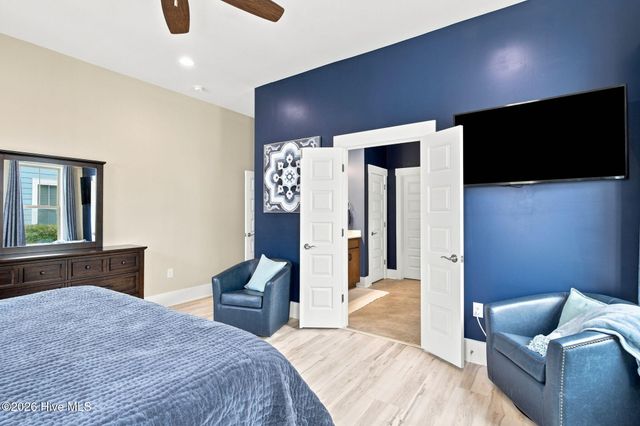 9145 Village Lake Drive SW, Calabash, NC 28467