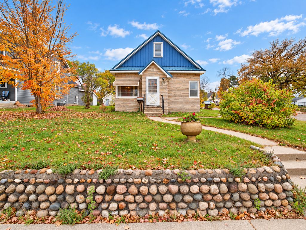 503 6th Street SE, Staples, MN 56479 — exterior